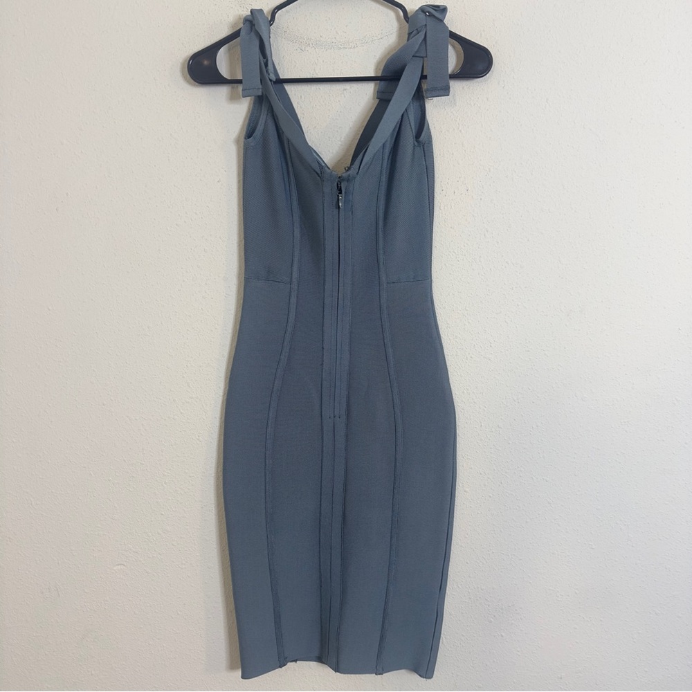 House of CB Solaine bandage off shoulder bodycon dress - Picture 3 of 6